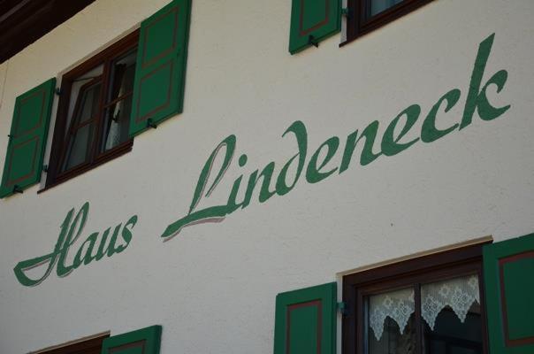 ケセンHaus Lindeneck - Erika Schwentnerアパートメント エクステリア 写真